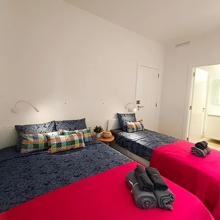 Private By Plaza Universidad Vandrarhem Barcelona